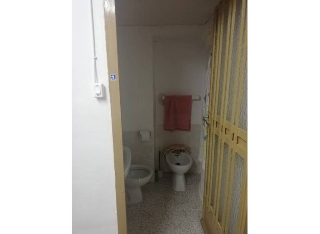 Resale - Country House - Yecla