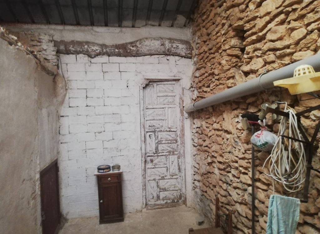 Resale - Country House - Yecla