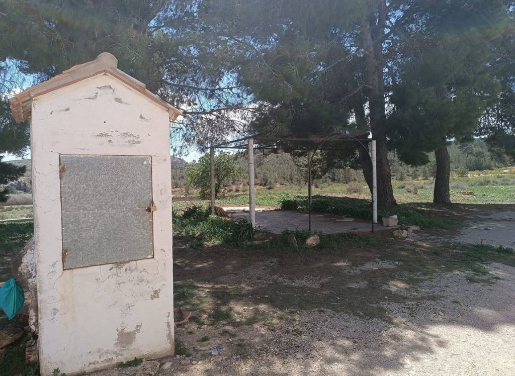 Resale - Country House - Yecla