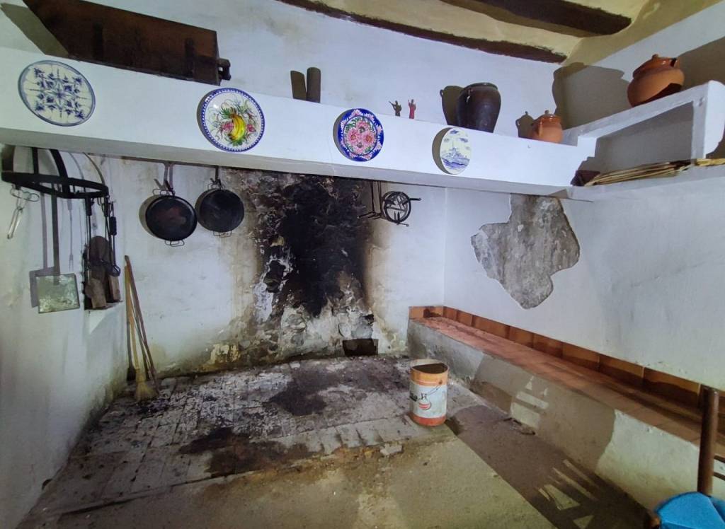 Resale - Country House - Yecla