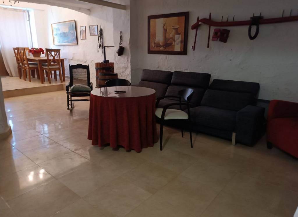 Resale - Country House - Yecla