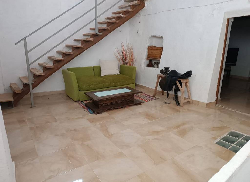 Resale - Country House - Yecla