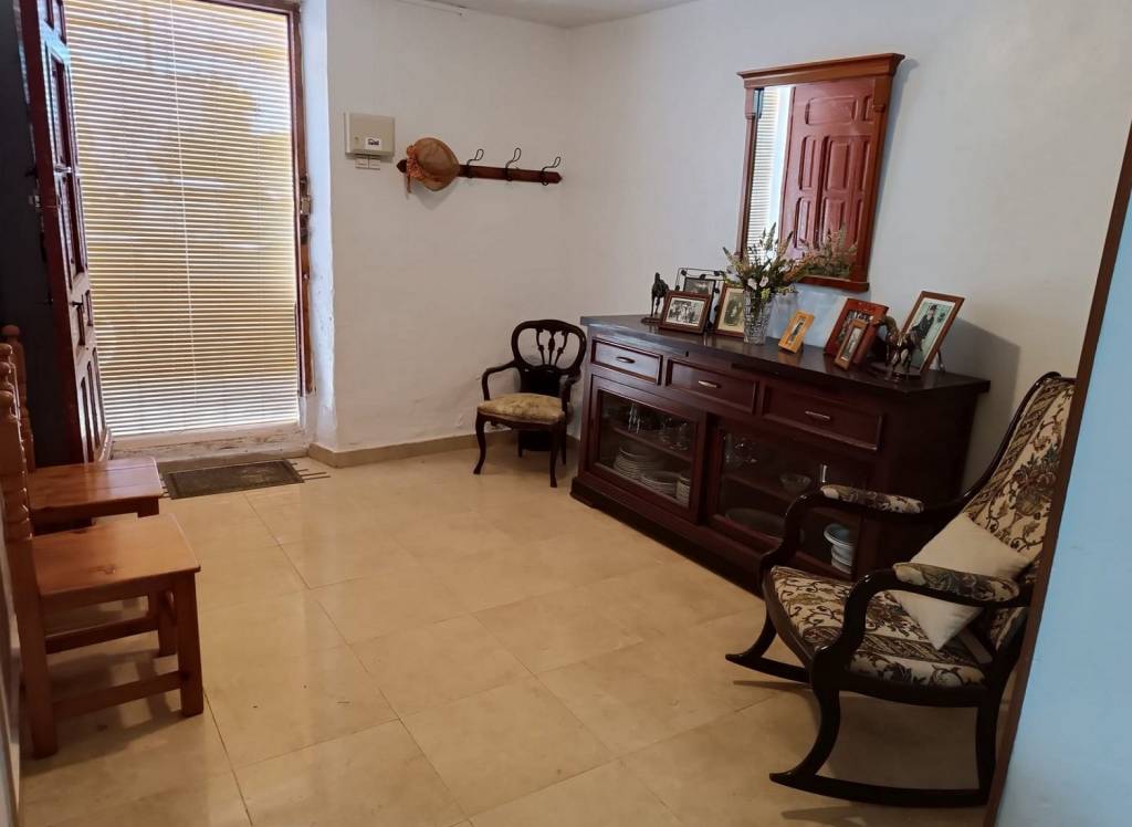 Resale - Country House - Yecla