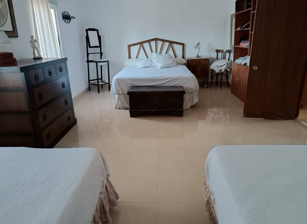 Resale - Country House - Yecla