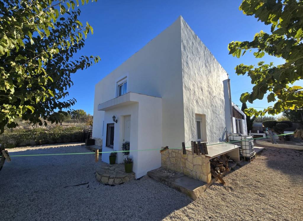 Resale - Detached Villa - Castalla