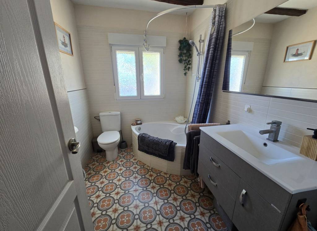 Resale - Detached Villa - Castalla