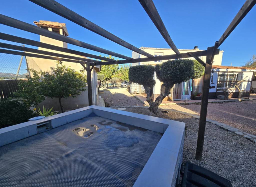 Resale - Detached Villa - Castalla