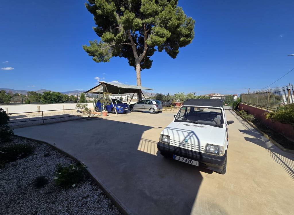 Resale - Detached Villa - Monovar