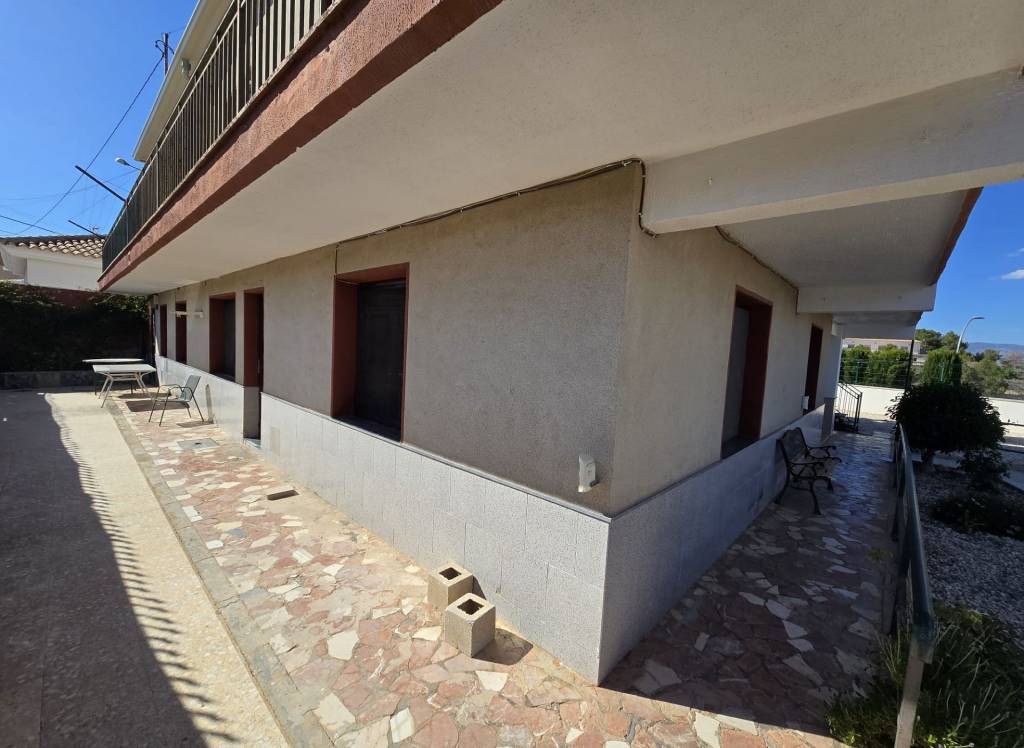 Resale - Detached Villa - Monovar