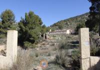 Resale - Detached Villa - Petrer