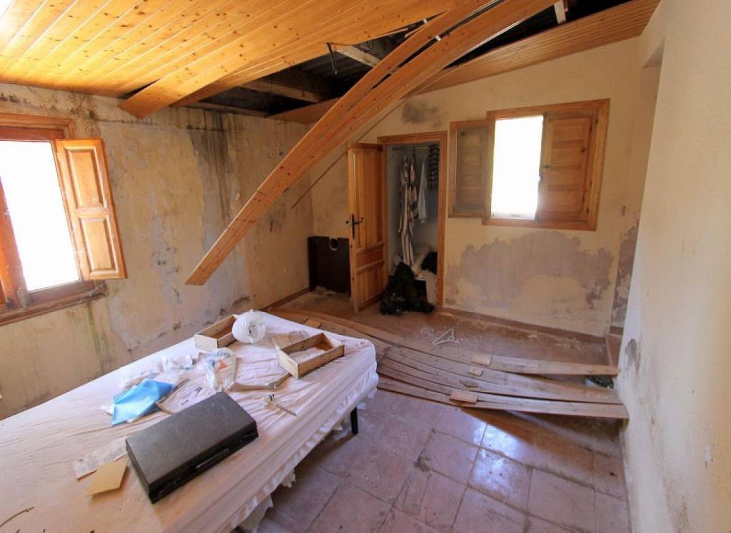 Resale - Detached Villa - Petrer