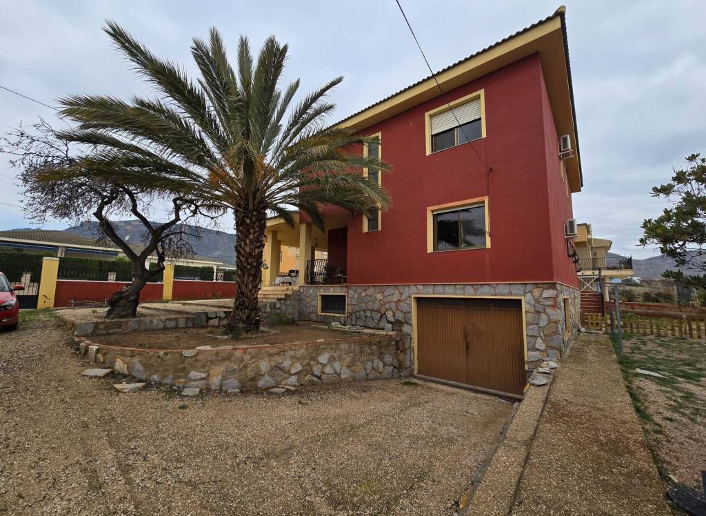 Resale - Detached Villa - Salinas