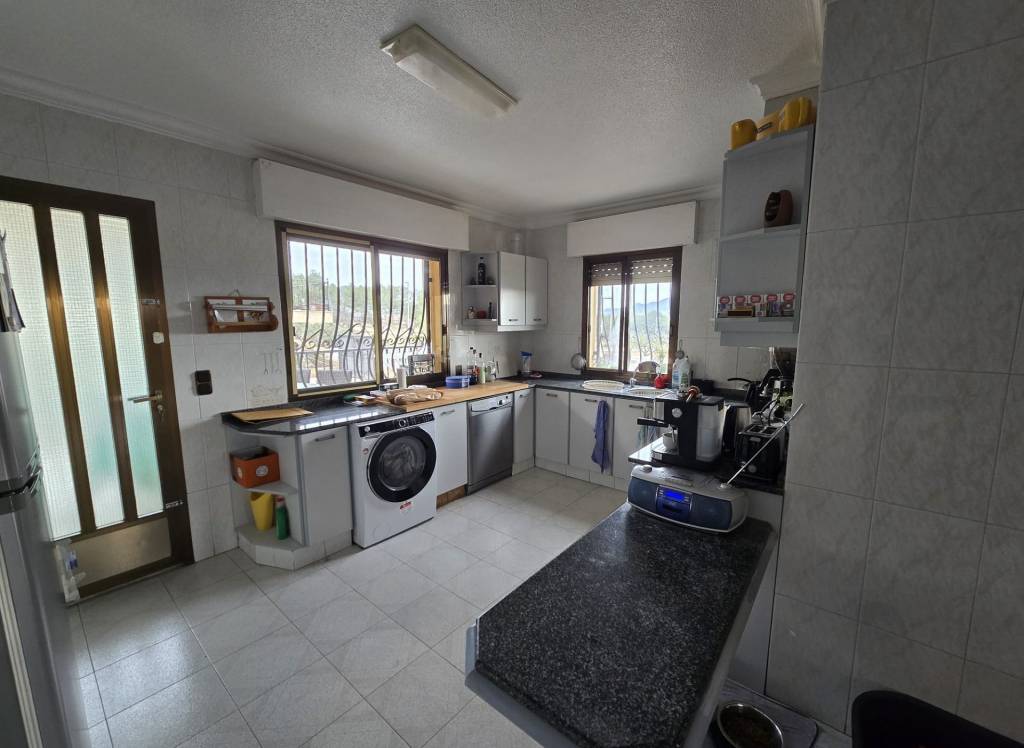 Resale - Detached Villa - Salinas