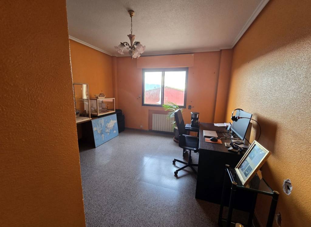 Resale - Detached Villa - Salinas