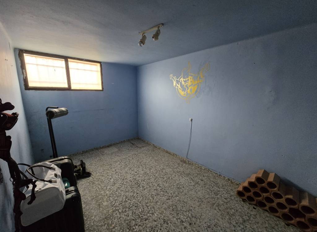 Resale - Detached Villa - Salinas