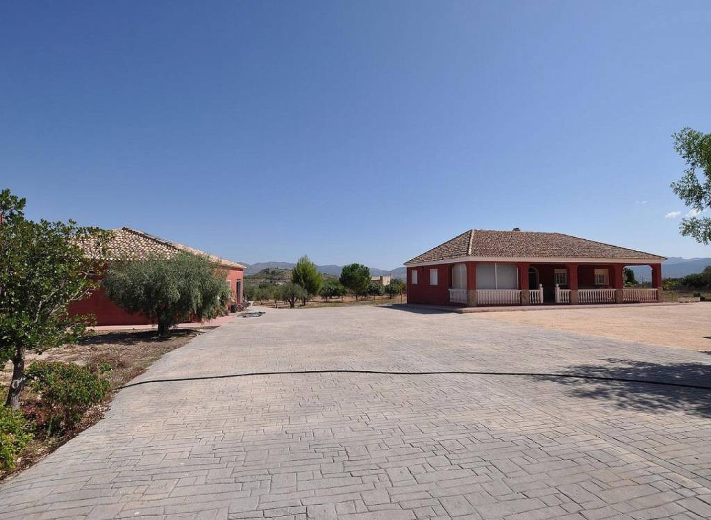 Resale - Detached Villa - Sax