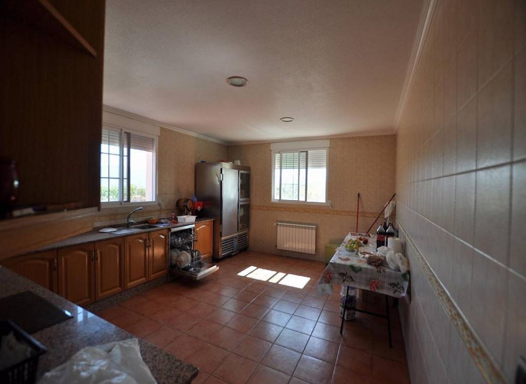 Resale - Detached Villa - Sax