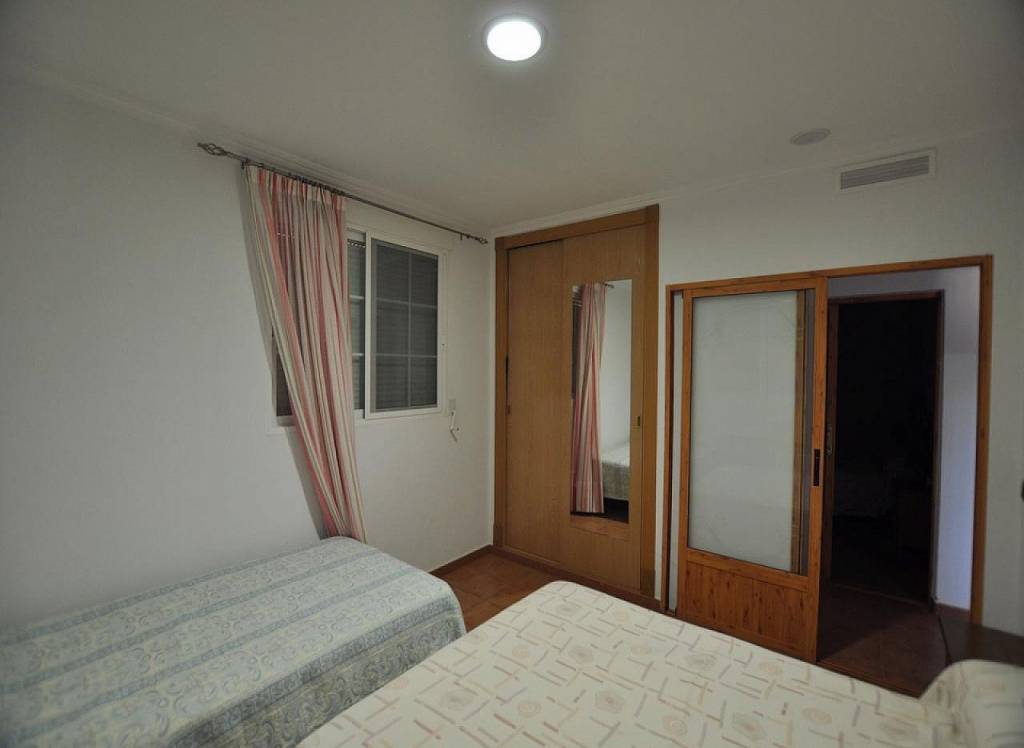 Resale - Detached Villa - Sax