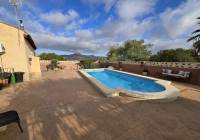 Resale - Detached Villa - Sax