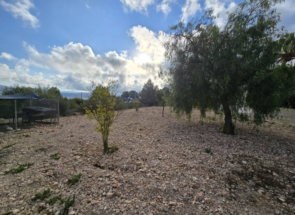 Resale - Detached Villa - Sax