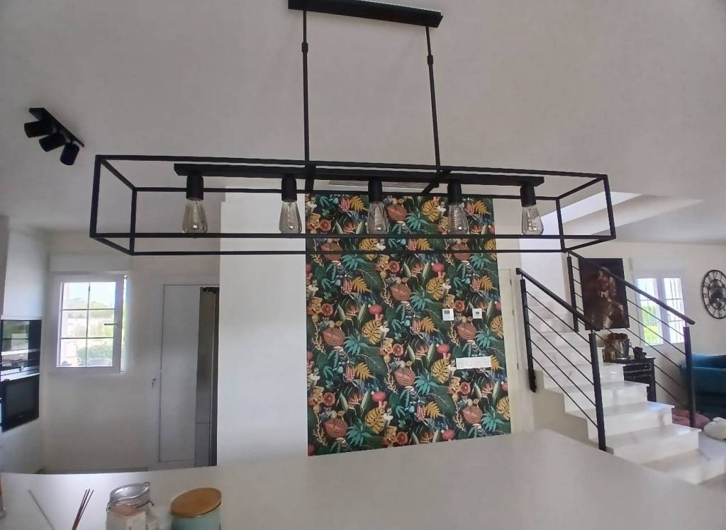 Resale - Detached Villa - Sax