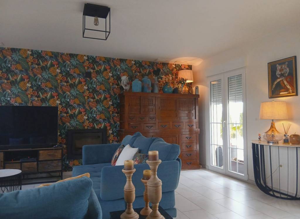 Resale - Detached Villa - Sax