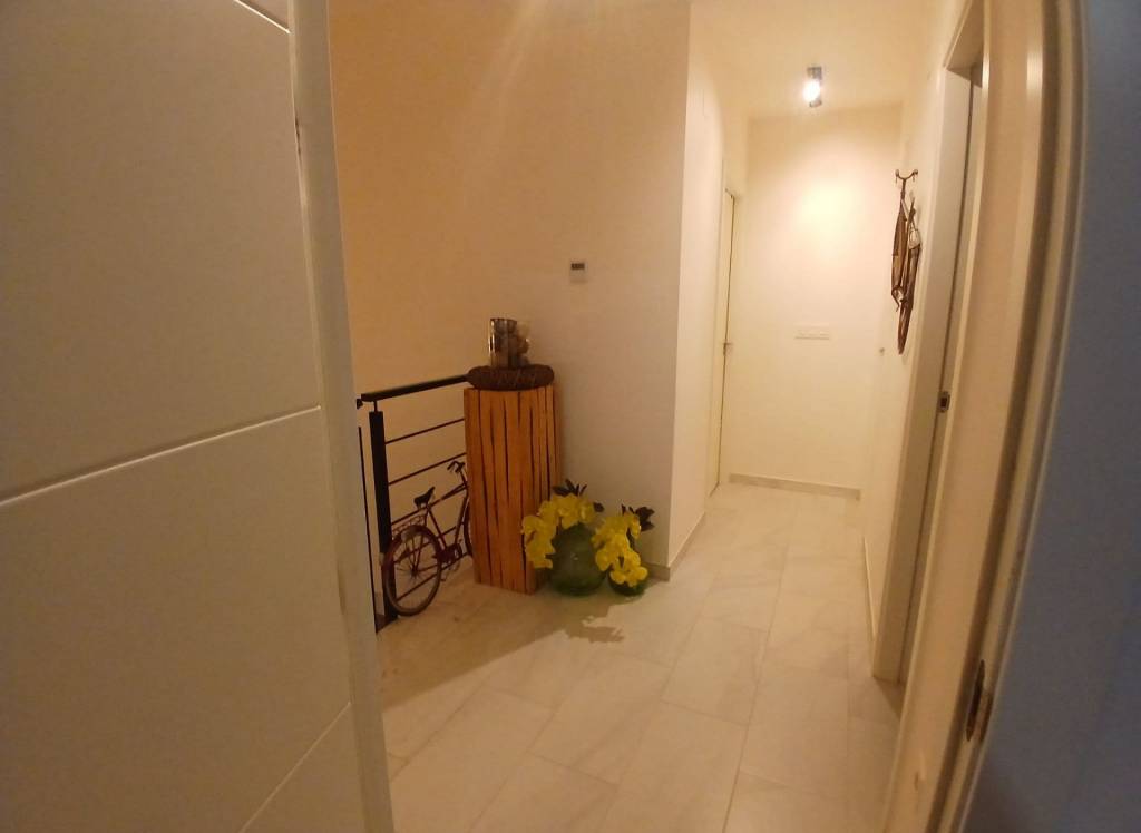 Resale - Detached Villa - Sax