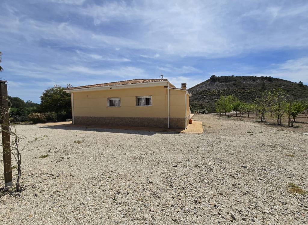 Resale - Detached Villa - Sax