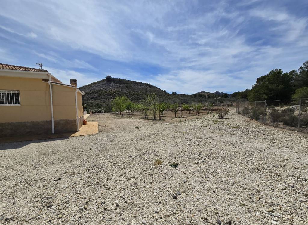 Resale - Detached Villa - Sax