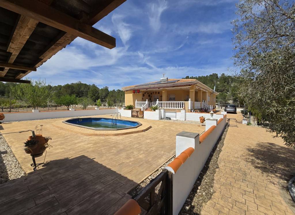 Resale - Detached Villa - Sax