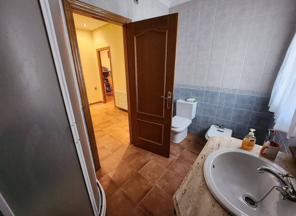 Resale - Detached Villa - Umbria La Zarza