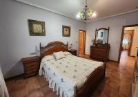 Resale - Detached Villa - Umbria La Zarza