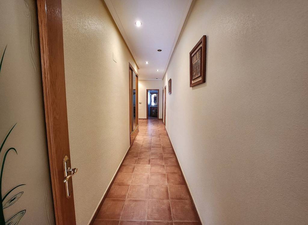 Resale - Detached Villa - Umbria La Zarza