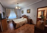 Resale - Detached Villa - Umbria La Zarza