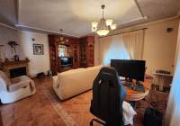 Resale - Detached Villa - Umbria La Zarza