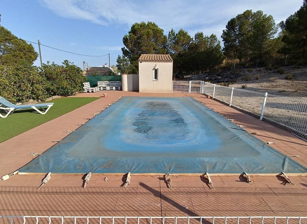 Resale - Detached Villa - Yecla