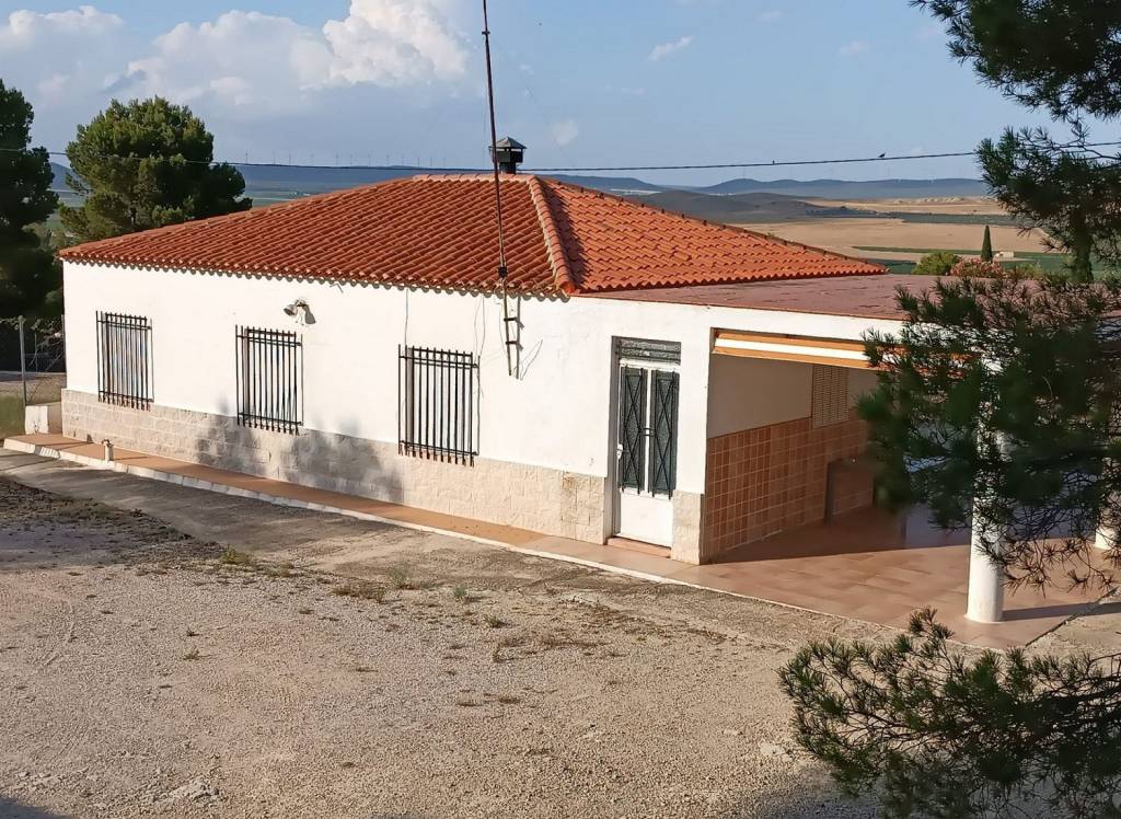 Resale - Detached Villa - Yecla