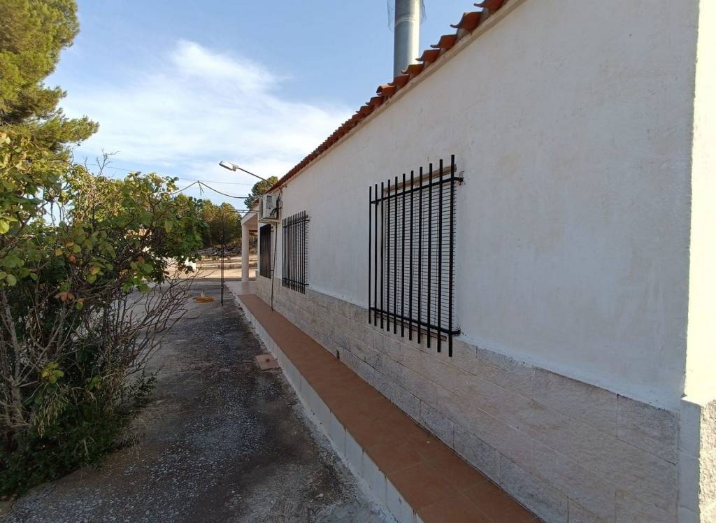 Resale - Detached Villa - Yecla