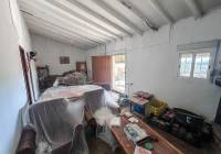 Resale - Finca - Elda