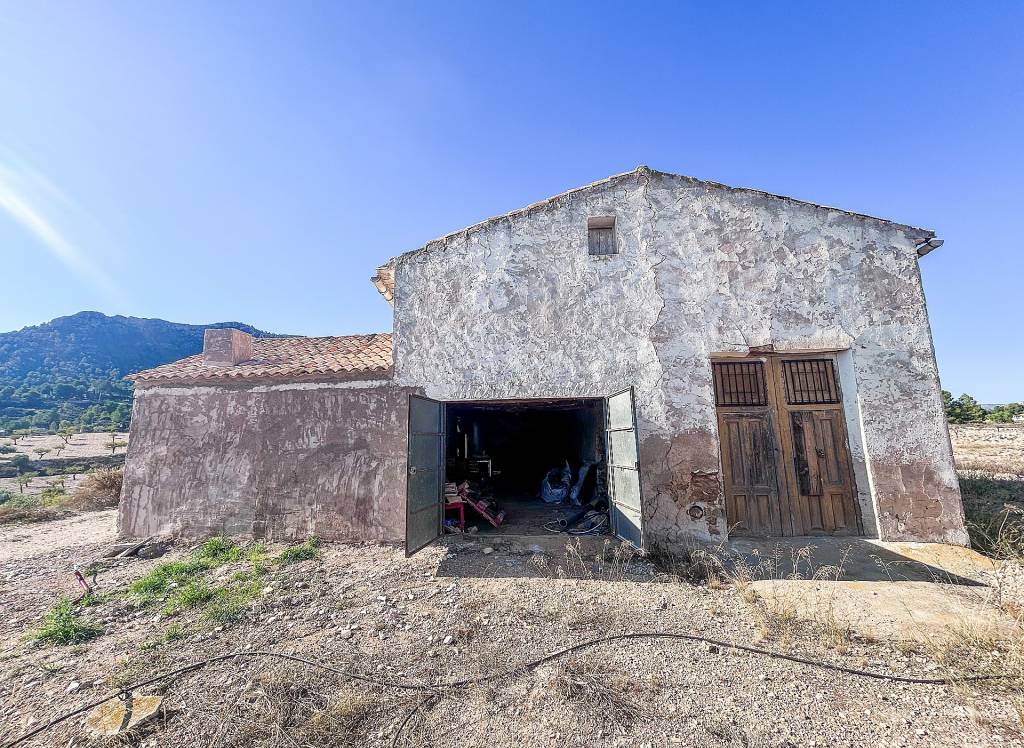 Resale - Finca - Elda