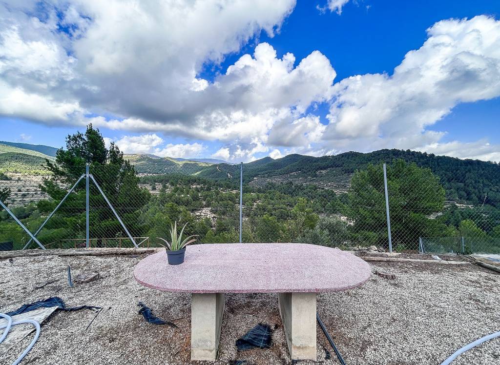 Resale - Finca - Torremanzanas