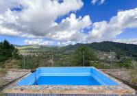Resale - Finca - Torremanzanas