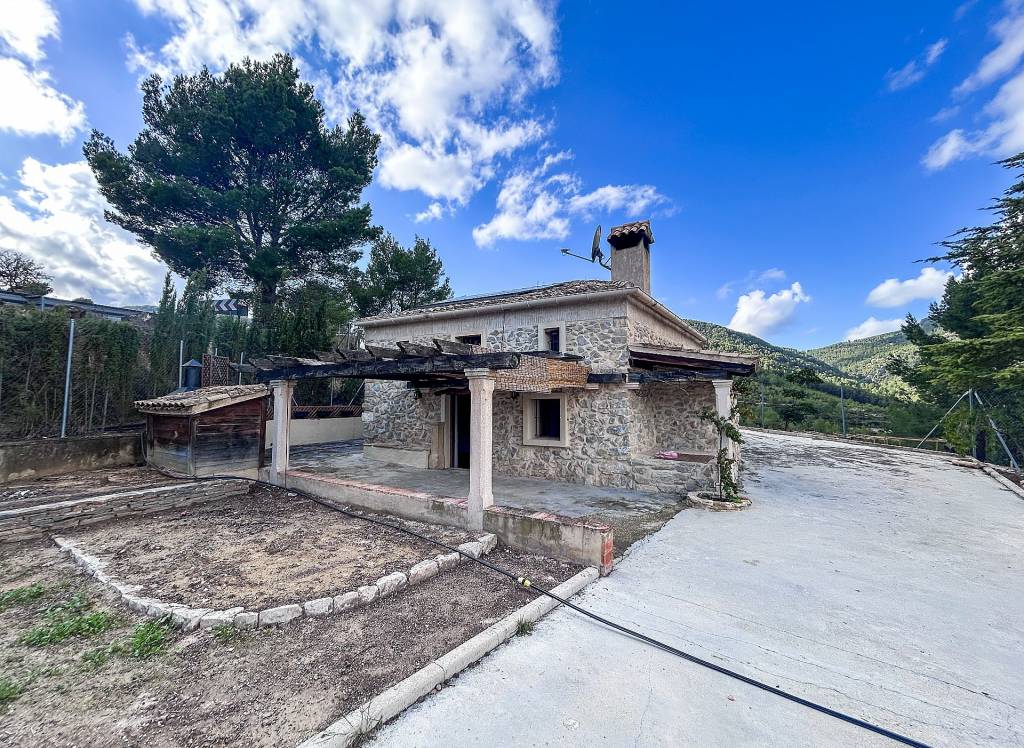 Resale - Finca - Torremanzanas