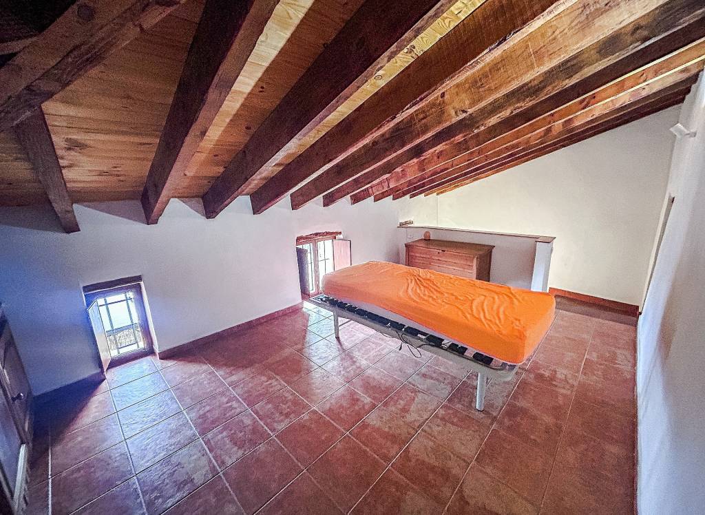 Resale - Finca - Torremanzanas