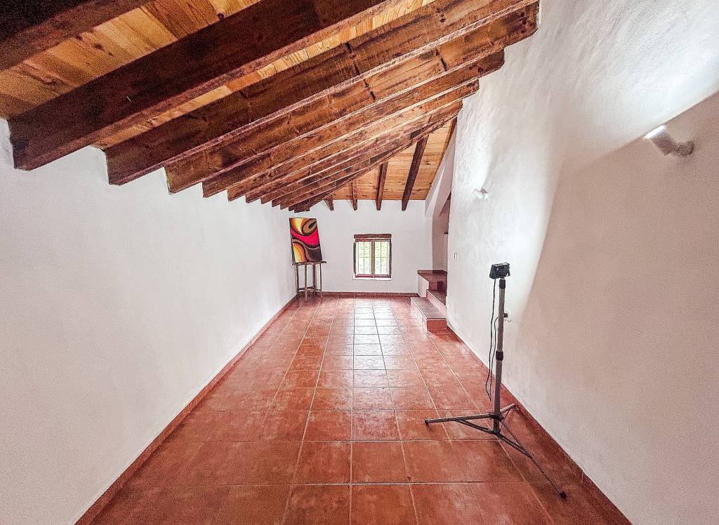 Resale - Finca - Torremanzanas