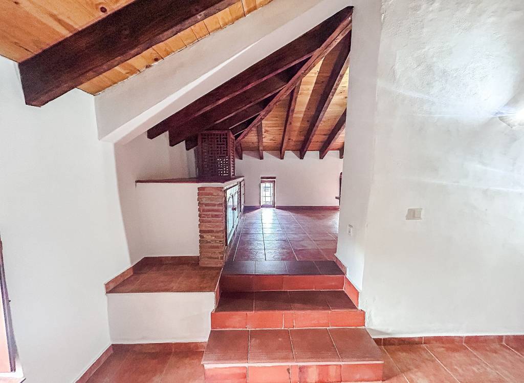 Resale - Finca - Torremanzanas