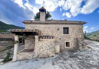 Resale - Finca - Torremanzanas