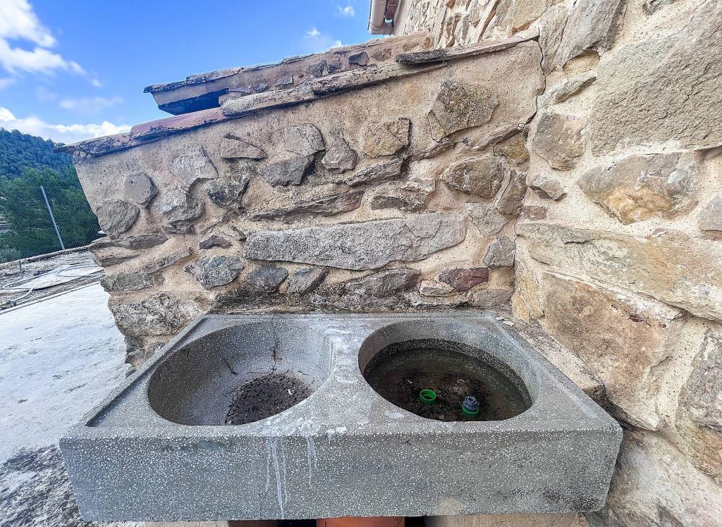 Resale - Finca - Torremanzanas