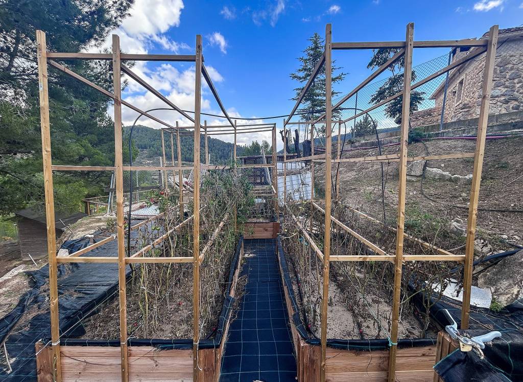 Resale - Finca - Torremanzanas