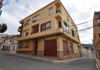 Resale - Garage - Pinoso - Urban location
